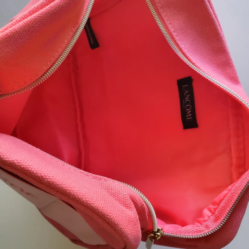 LANCÔME Cosmetic Bag with Goodies 💝
